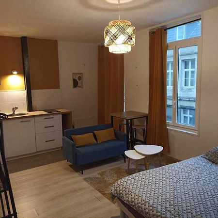 Deguise 9 Apartment Валенсиен Екстериор снимка