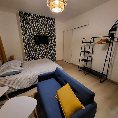 Deguise 9 Apartment Валенсиен Екстериор снимка