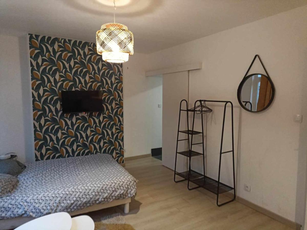 Deguise 9 Apartment Валенсиен Екстериор снимка