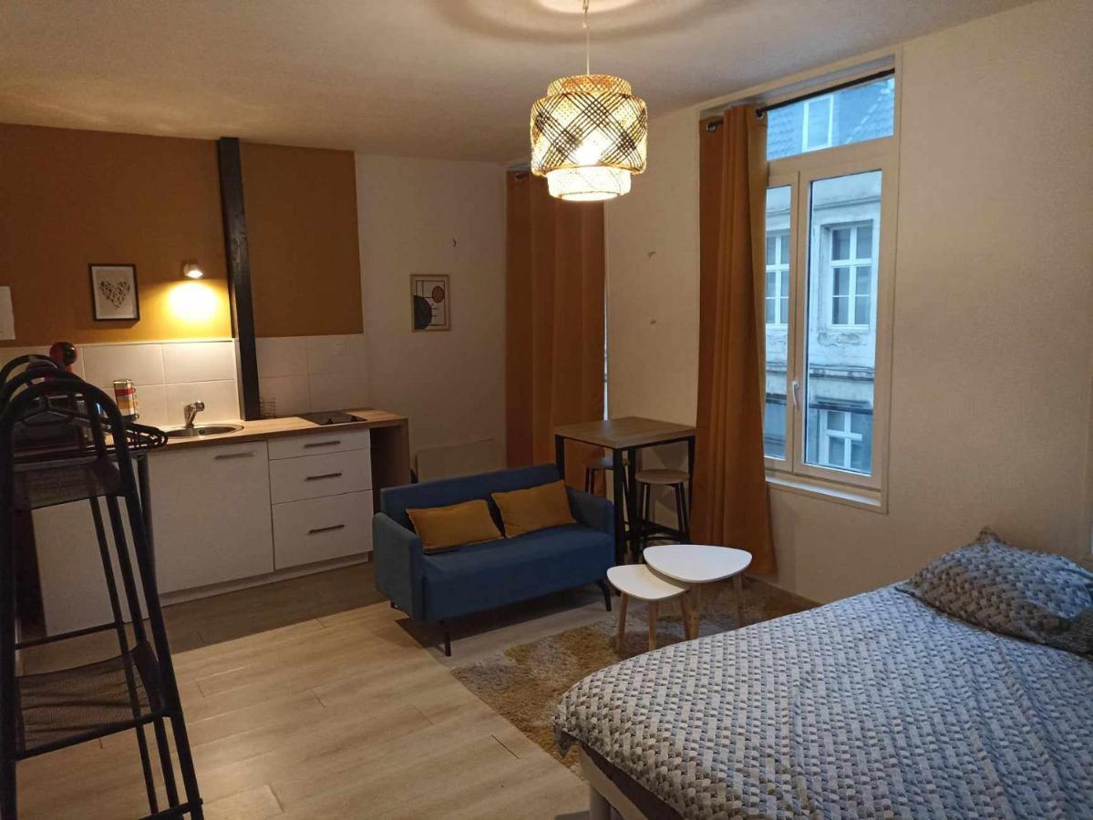 Deguise 9 Apartment Валенсиен Екстериор снимка