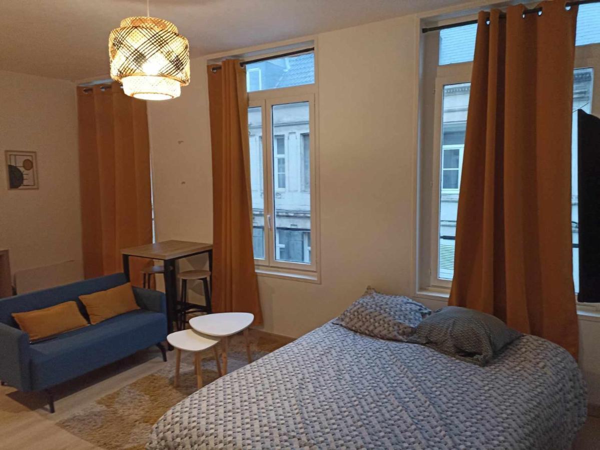 Deguise 9 Apartment Валенсиен Екстериор снимка