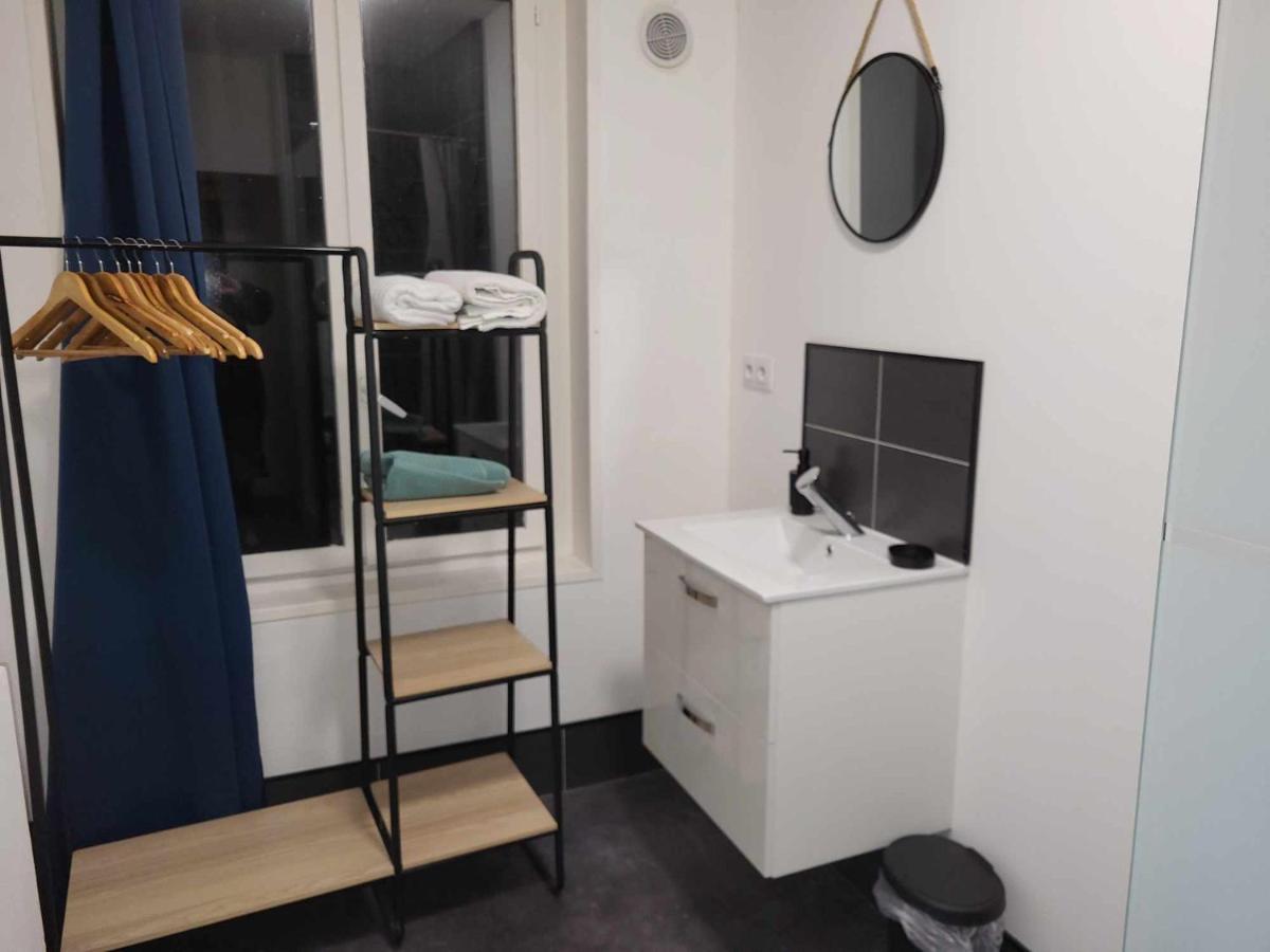 Deguise 9 Apartment Валенсиен Екстериор снимка